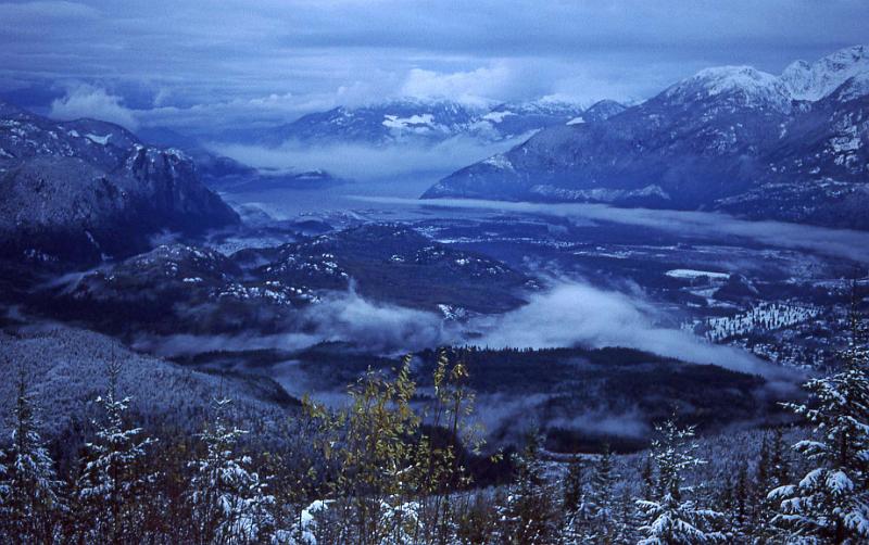 Garibaldi 004 View of Squamish BC.jpg